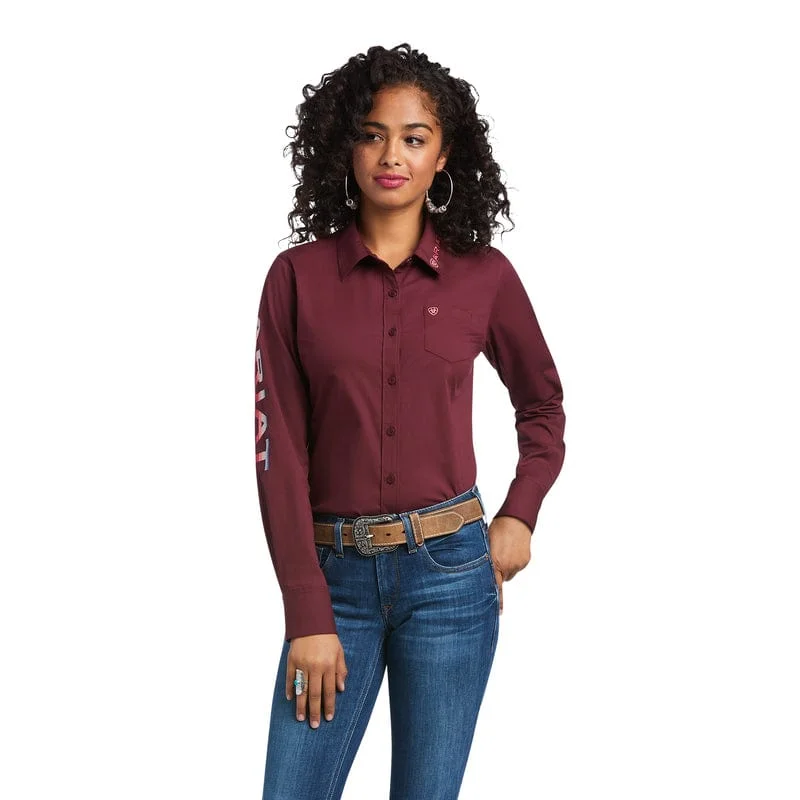 Ariat Women's Team Kirby Wrinkle Resist Zinfandel Long Sleeve Button Down Stretch Shirt 10039458 Cozy Summer Short Shirt