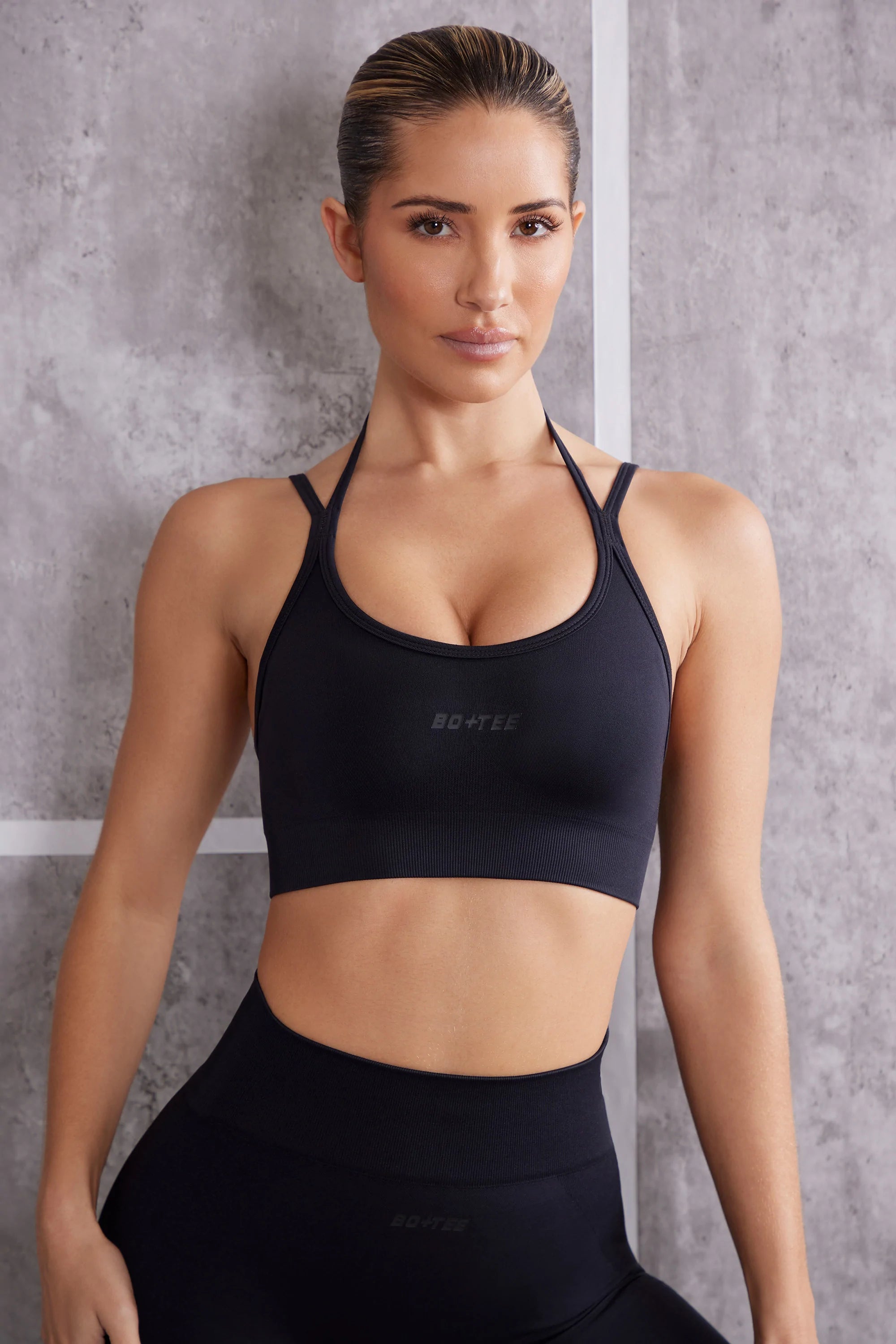 Scoop Neck Sports Bra in Jet Black Stylish Lace Bralette